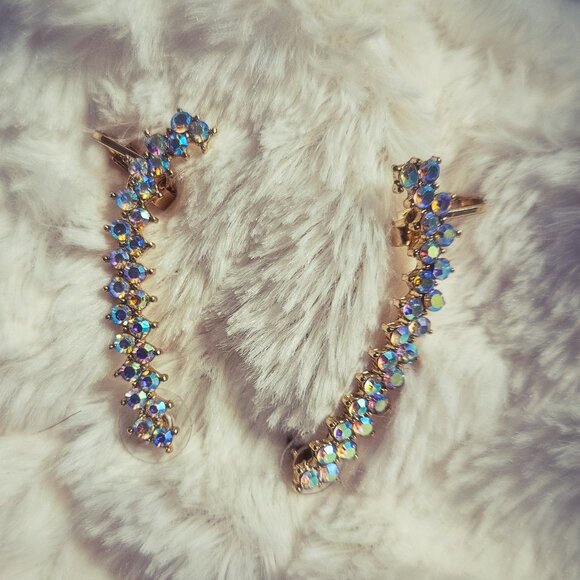 Ear Cuff Earrings - Picture 1 of 4